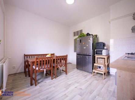 Pronájem bytu, 3+1, 77 m²