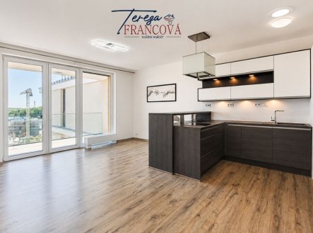 Pronájem bytu, 2+kk, 70 m²