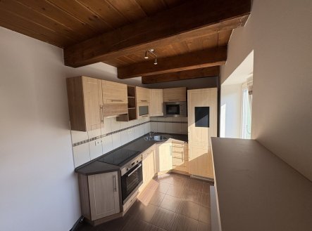 Pronájem bytu, 4+kk, 84 m²