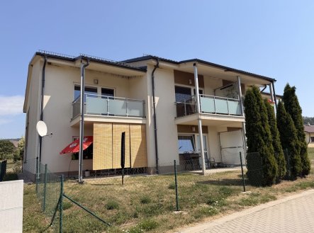 Pronájem bytu, 2+kk, 651 m²