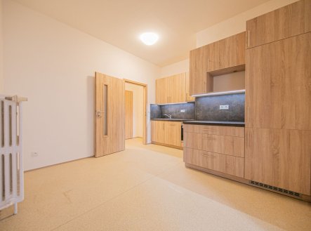Pronájem bytu, 3+1, 78 m²