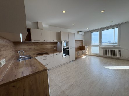 Pronájem bytu, 2+kk, 36 m²
