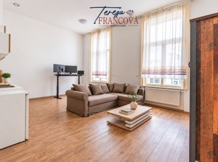 Pronájem bytu, 2+kk, 54 m²