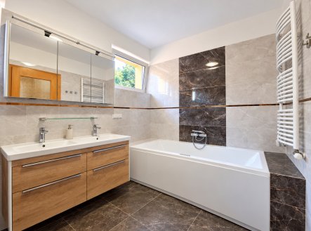Prodej domu/vily, 267 m²