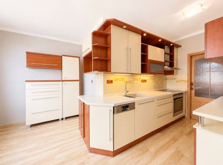 Pronájem bytu, 2+1, 56 m²