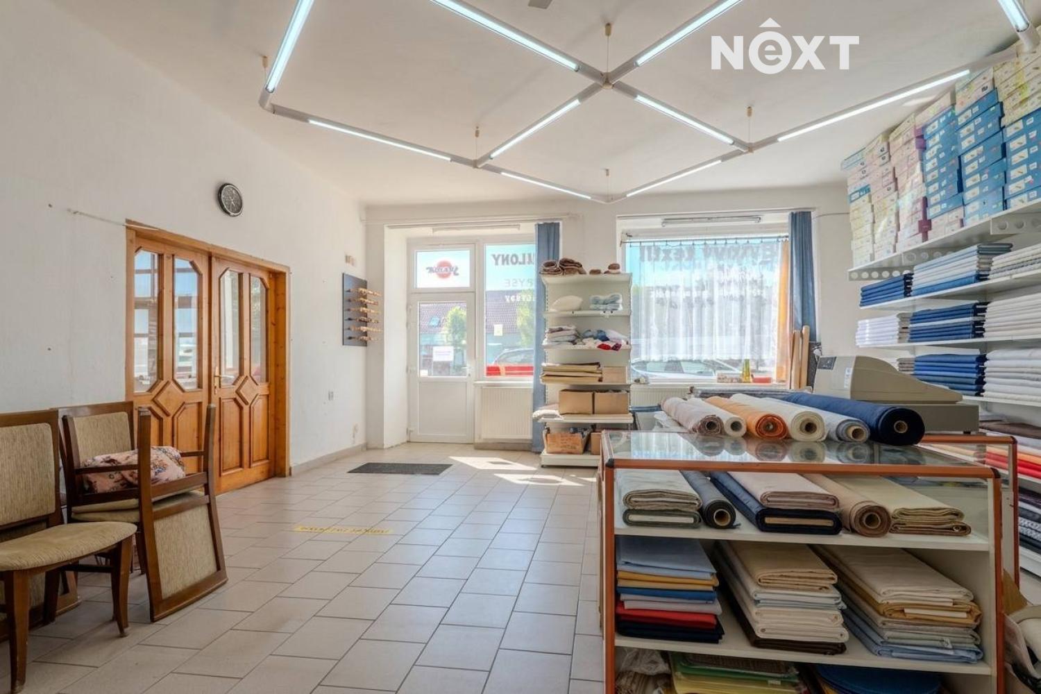 Prodej komerční Obchodní prostory, 615㎡