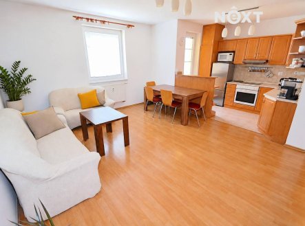 Pronájem bytu, 2+kk, 61 m²