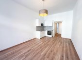Pronájem bytu, 1+kk, 28 m²
