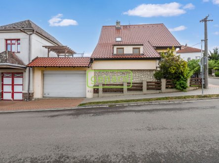 Prodej domu/vily, 353 m²