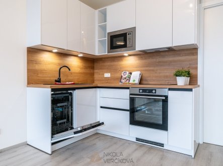 Pronájem bytu, 1+kk, 29 m²
