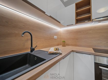 Prodej bytu, 3+kk, 66 m²