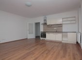 Pronájem bytu, 1+kk, 77 m²