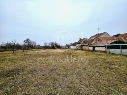 Prodej pozemku pro bydlení, 2 298 m²