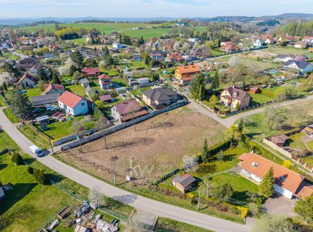 Prodej pozemku pro bydlení, 1 069 m²