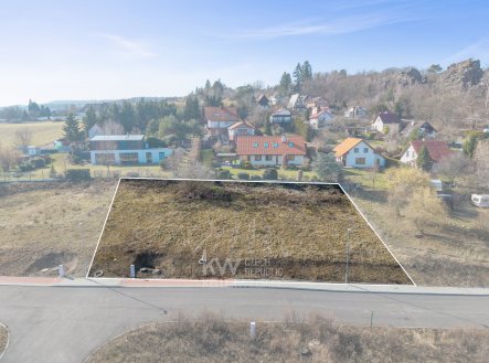 Prodej pozemku pro bydlení, 1 066 m²