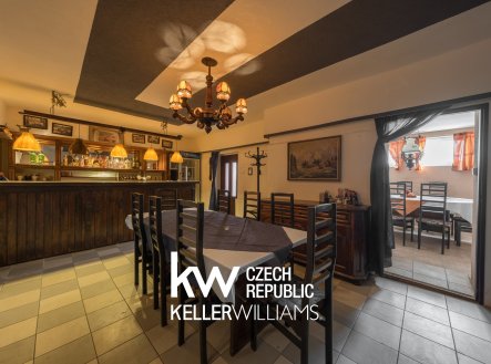 Prodej obchodní prostory, 548 m² obrázek