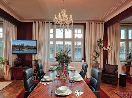 Pronájem bytu, 4+kk, 190 m²