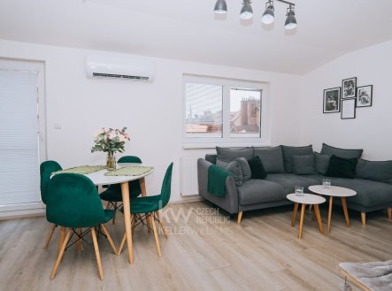 Prodej bytu, 4+kk, 87 m²