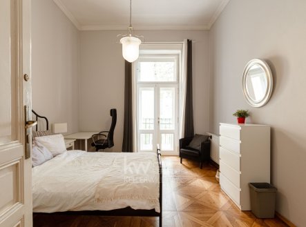 Pronájem bytu, 4+kk, 110 m²