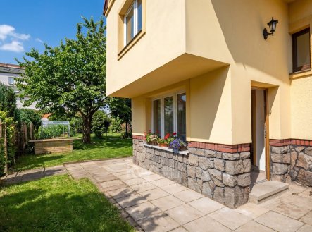Pronájem bytu, 5+1, 231 m²