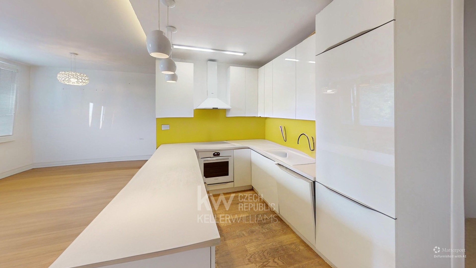 Kitchen-Defurnished