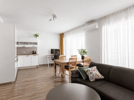 Pronájem bytu, 2+kk, 55 m²