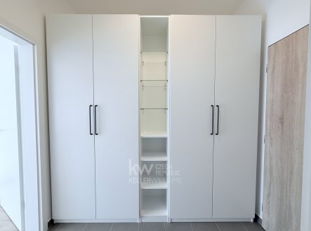 Pronájem bytu, 1+kk, 34 m²