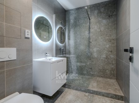Pronájem bytu, 2+kk, 45 m²
