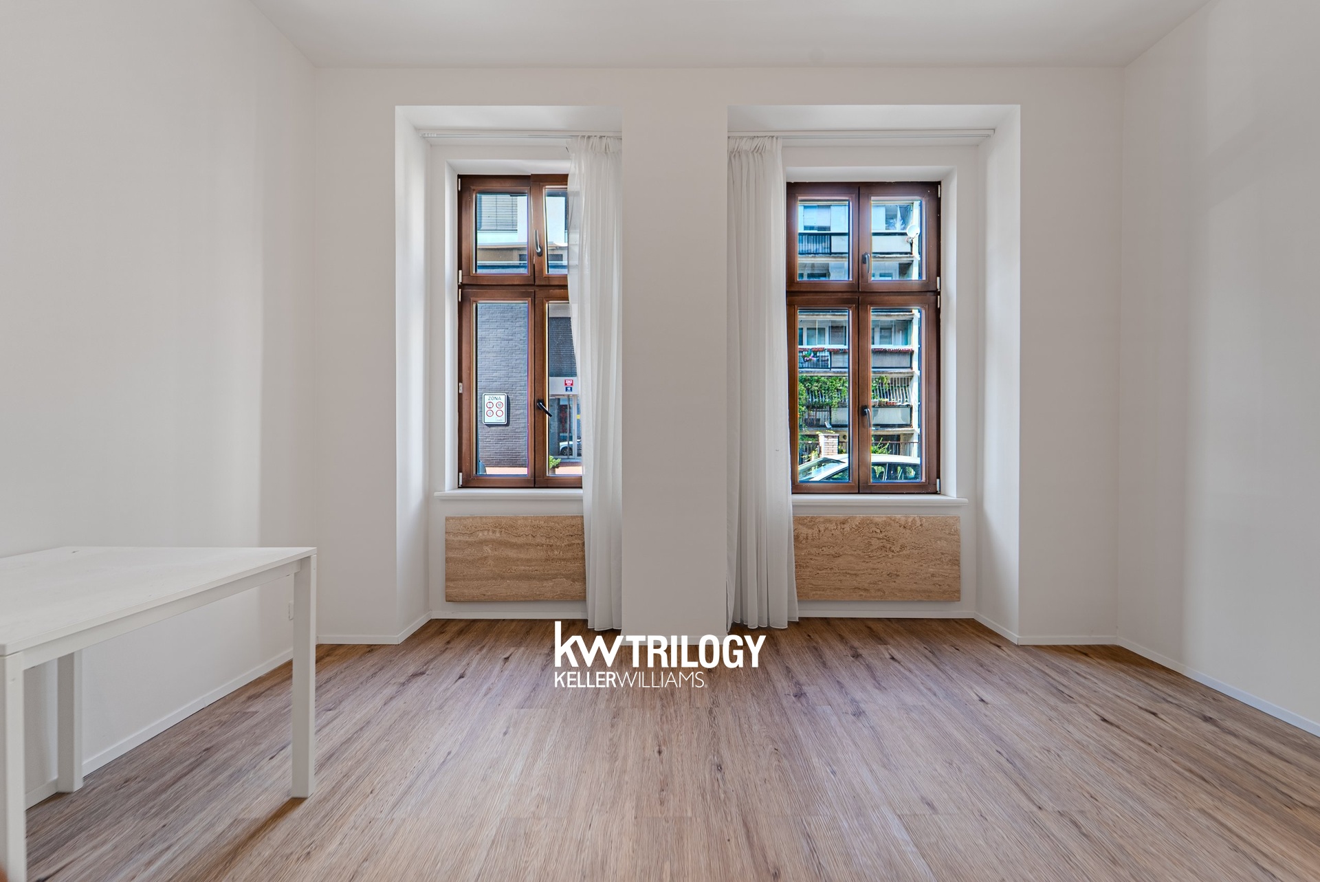 Prodej bytu 1+kk 28 m², Praha - Košíře