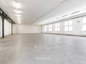 Pronájem komerčního objektu, sklad, 1 700 m²