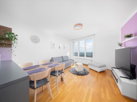 Pronájem bytu, 2+kk, 61 m²