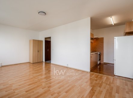 Pronájem bytu, 1+kk, 33 m²