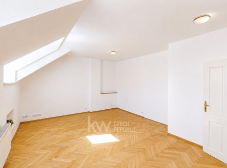 Prodej bytu, 3+kk, 77 m²