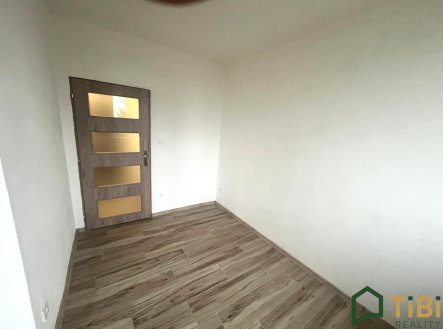 Pronájem bytu, 1+1, 35 m²