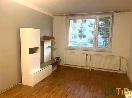 Pronájem bytu, 3+kk, 60 m²