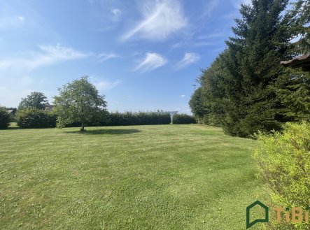 Prodej pozemku pro bydlení, 1 933 m²