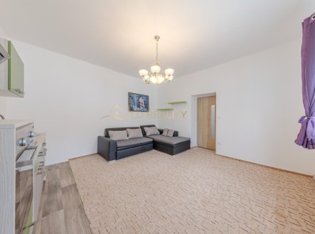Pronájem bytu, 3+kk, 70 m²