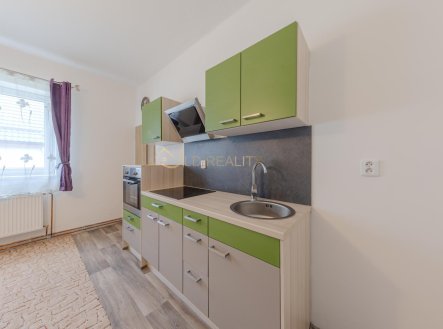 Pronájem bytu, 3+kk, 70 m²