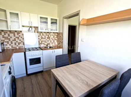 Pronájem bytu, 2+1, 44 m²