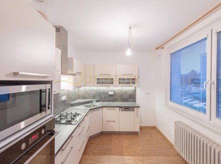 Pronájem bytu, 2+1, 56 m²