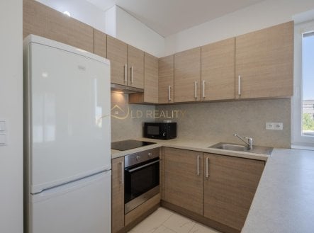Pronájem bytu, 1+kk, 35 m²