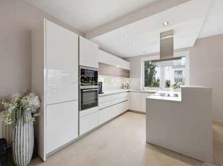 Prodej bytu, 2+kk, 78 m²