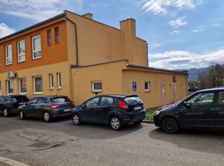 Pronájem jiné komerční nemovitosti, 79 m²