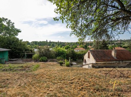 Výhled z pozemku | Prodej - pozemek pro bydlení, 1 601 m²