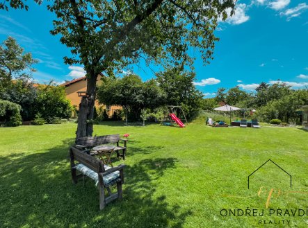 Prodej pozemku pro bydlení, 770 m²