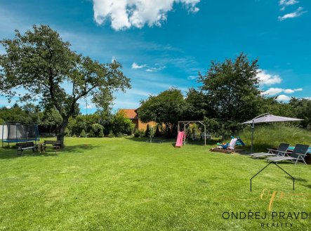 Prodej pozemku pro bydlení, 770 m²