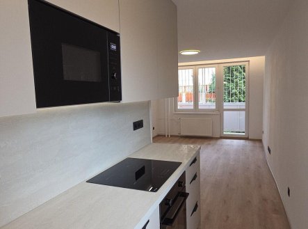 Pronájem bytu, 2+kk, 46 m²