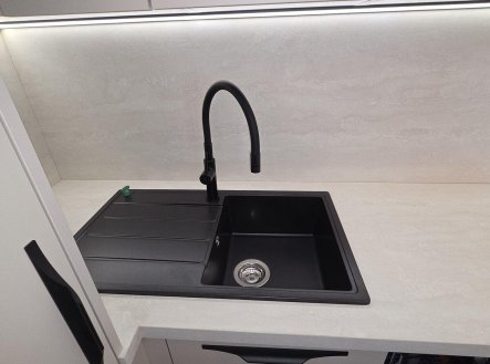 Pronájem bytu, 2+kk, 46 m²