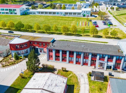Pronájem komerčního objektu, výroba, 6 054 m²