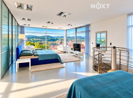 Pronájem bytu, atypický, 150 m²
